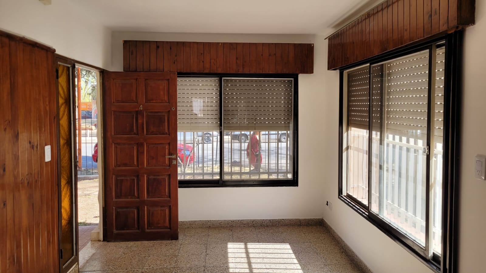 DEPARTAMENTO EN VENTA CARLOS PAZ - COSTANERA - PILETA COCHERA