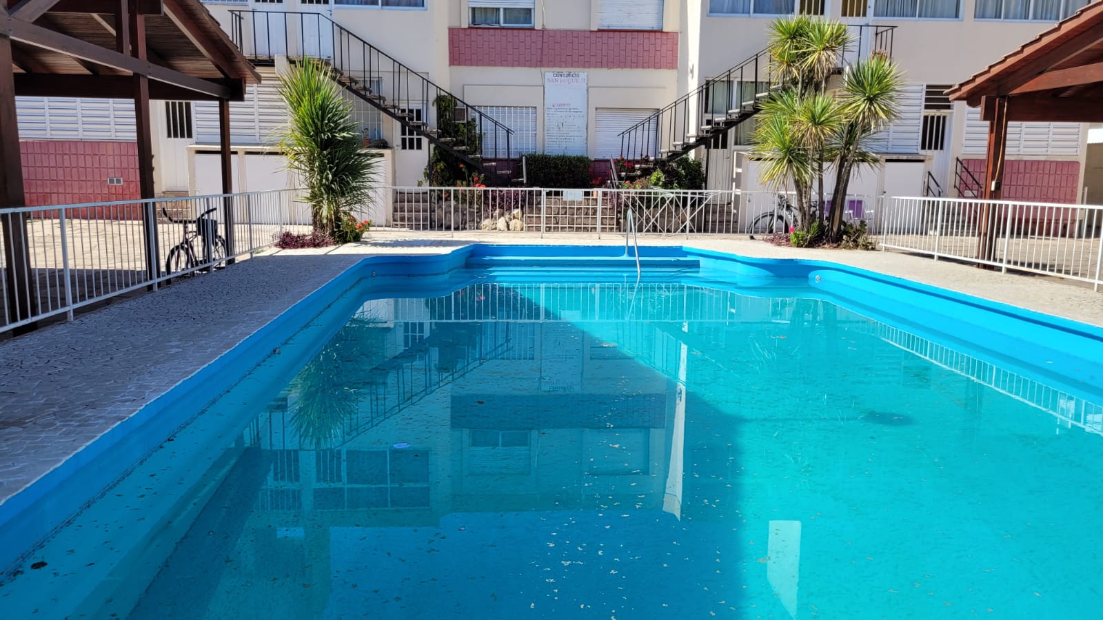 DEPARTAMENTO EN VENTA CARLOS PAZ - COSTANERA - PILETA COCHERA