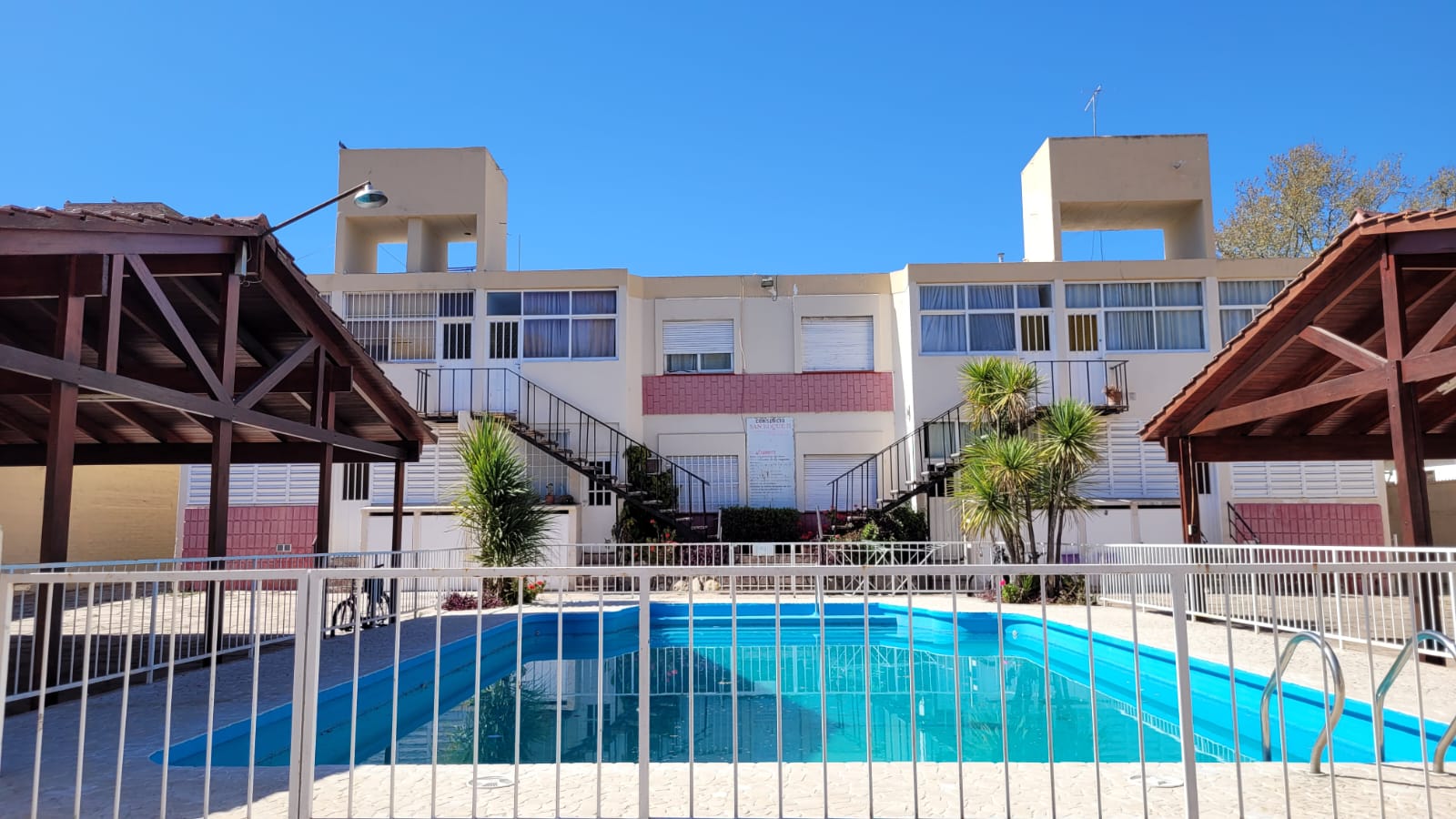 DEPARTAMENTO EN VENTA CARLOS PAZ - COSTANERA - PILETA COCHERA
