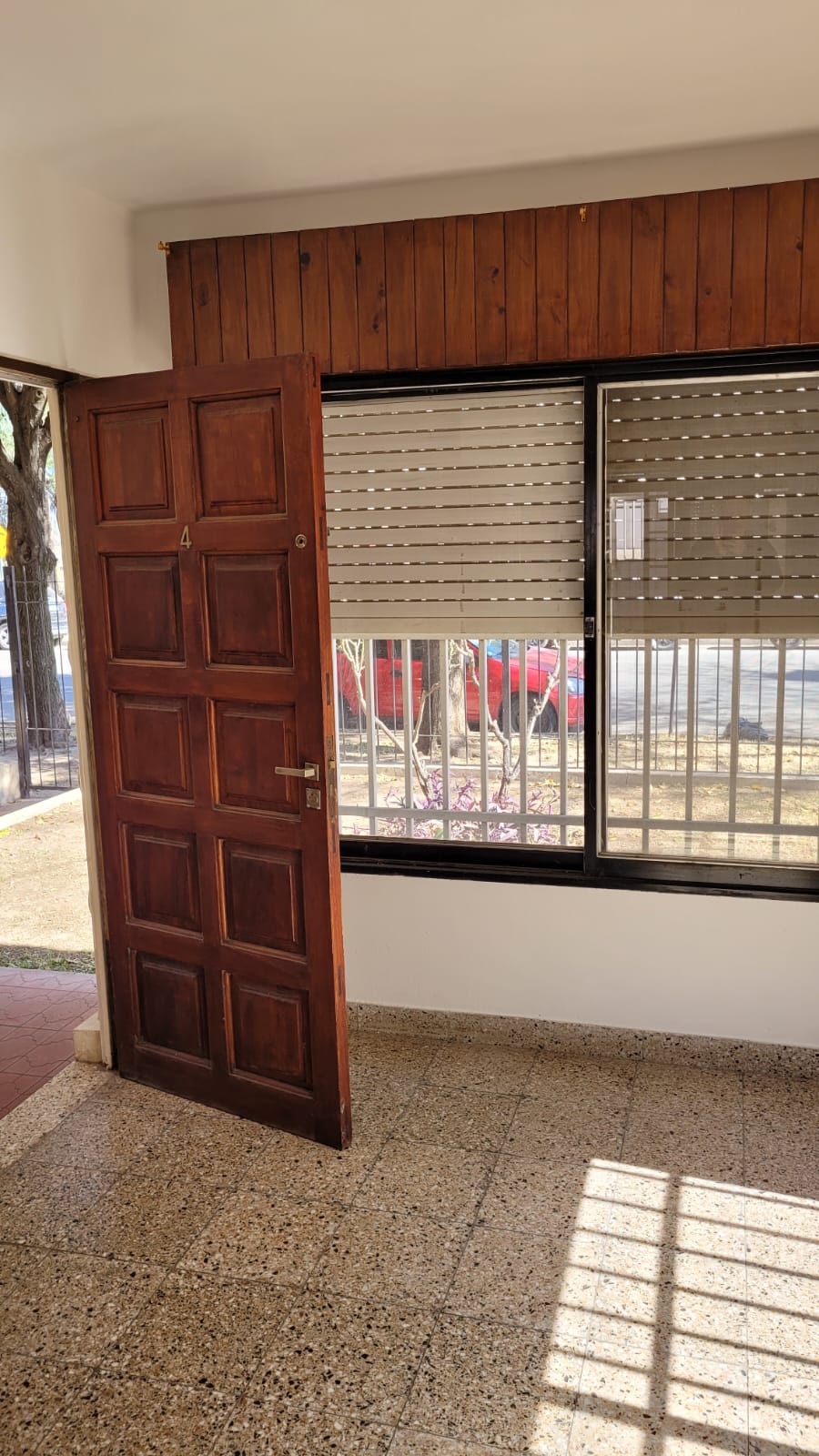 DEPARTAMENTO EN VENTA CARLOS PAZ - COSTANERA - PILETA COCHERA