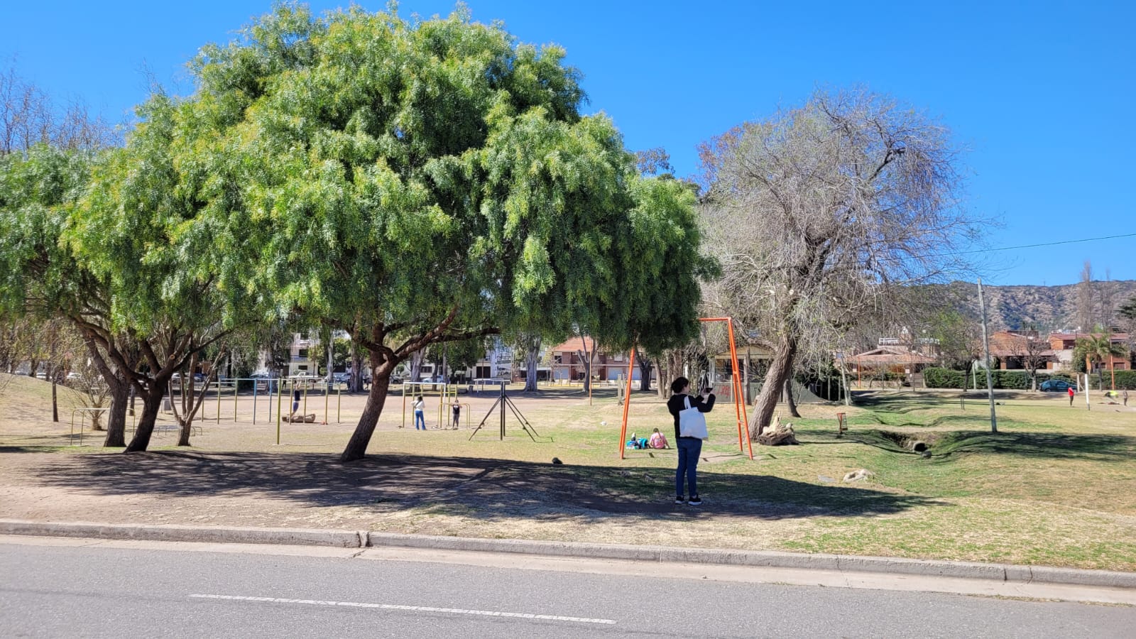 DEPARTAMENTO EN VENTA CARLOS PAZ - COSTANERA - PILETA COCHERA