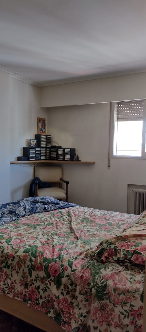 Departamento 3 dorm 2 bnaños Semipiso Fragueiro esquina Av Colon