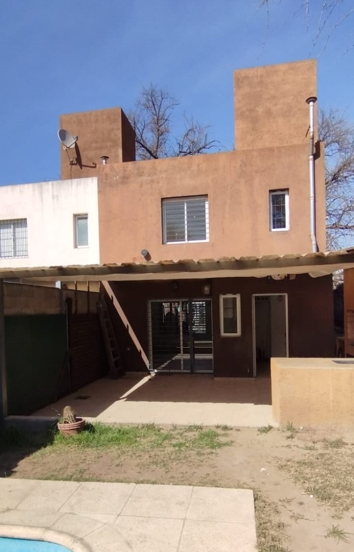 Duplex 2 Dormitorios cpileta - B Centro - La Calera (recibo lote en barrio cerrado como parte de pago)