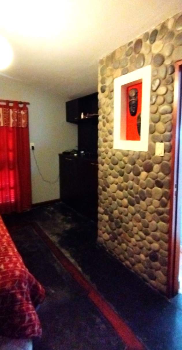 Casa 2 domitorios (1 en suite cvestidor) - B Stoecklin - La Calera