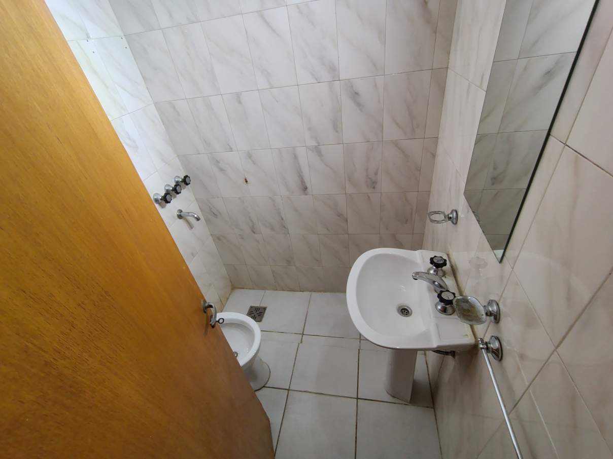 CORAZÓN DE LA CIUDAD DE CÓRDOBA IDEAL ESTUDIANTE, LISTO PARA MUDARSE POR QUE ESTA AMOBLADO.