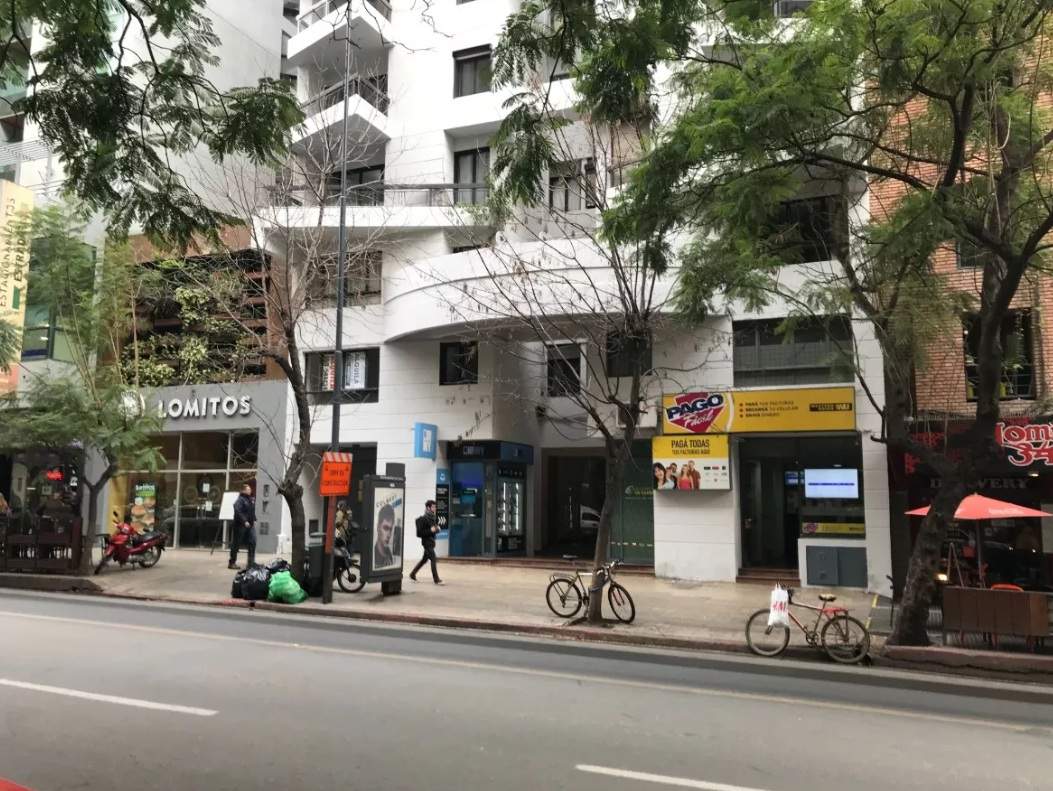 VENTA DE DEPARTAMENTO 2 DORMITORIOS 2 BAÑOS A 1 CUADRA DE PLAZA ESPAÑA
