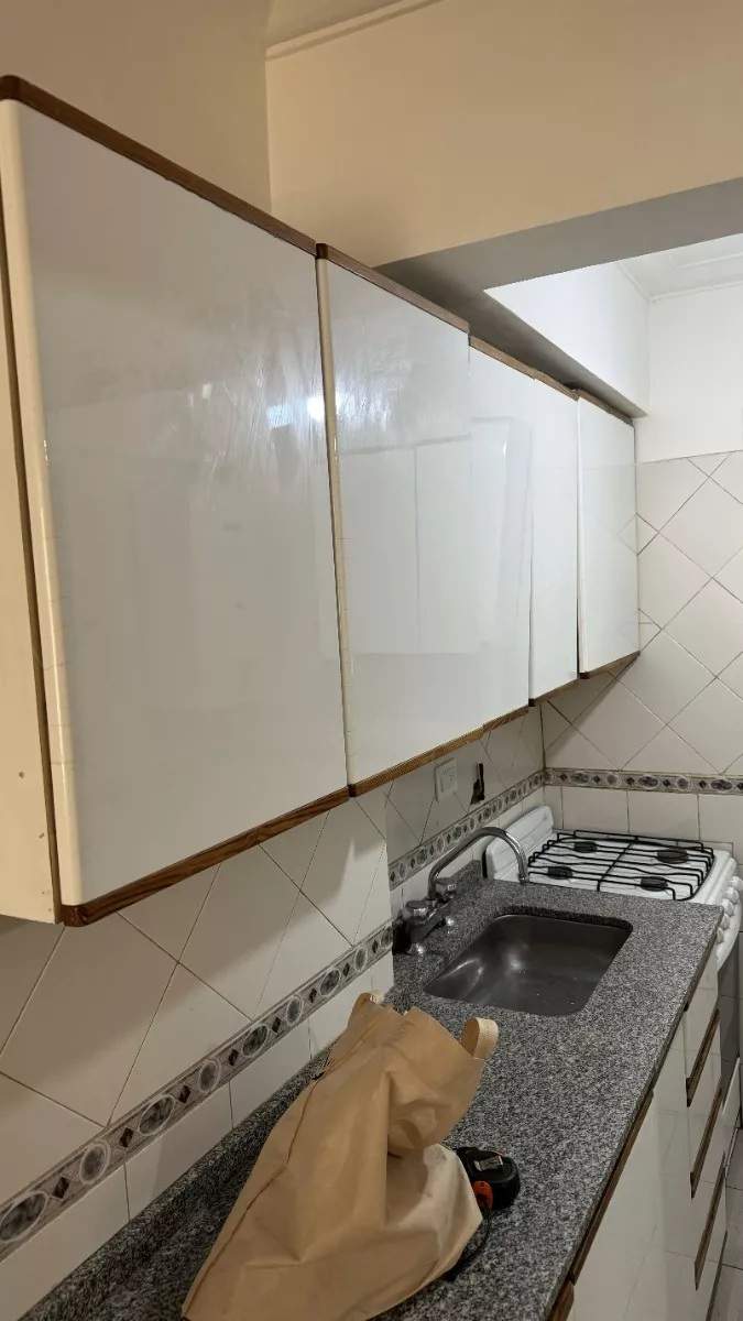 VENTA DE DEPARTAMENTO 2 DORMITORIOS 2 BAÑOS A 1 CUADRA DE PLAZA ESPAÑA