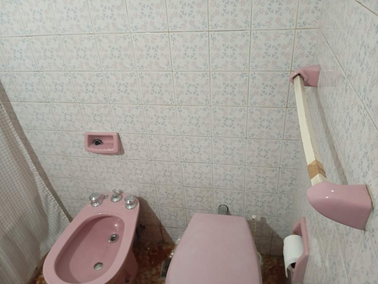Vendo dpto c2 dorm. B Centro.