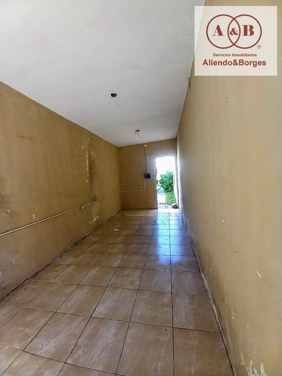 VENDEMOS CASA (INTERNA) PARA REFACCIONAR, CON LOCAL COMERCIAL BARRIO GRAL PAZ, RO CUARTO CRDOBA