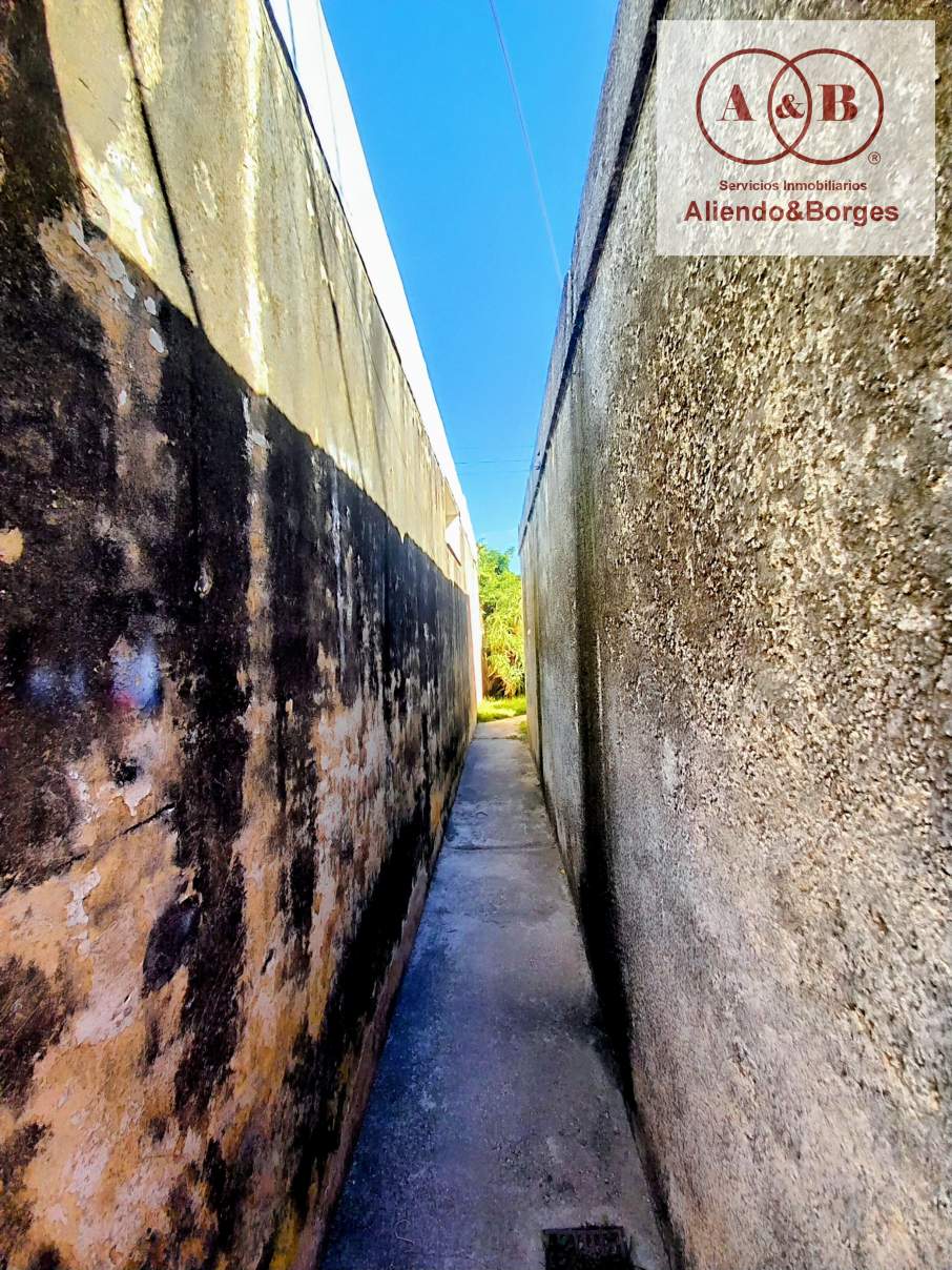 VENDEMOS CASA (INTERNA) PARA REFACCIONAR, CON LOCAL COMERCIAL BARRIO GRAL PAZ, RO CUARTO CRDOBA