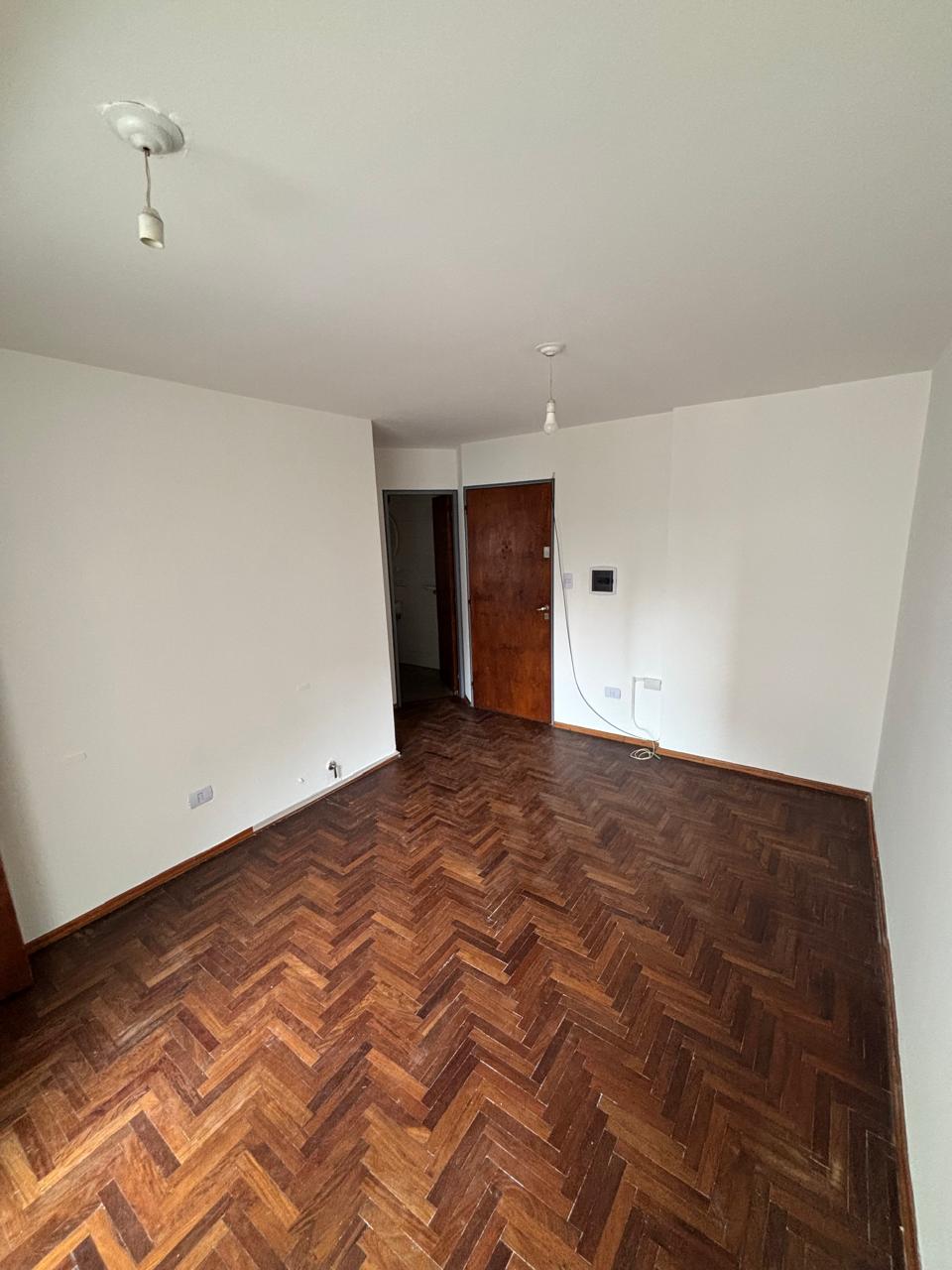 Departamento en Barrio Nueva Córdoba, sobre Obispo Salguero 618.