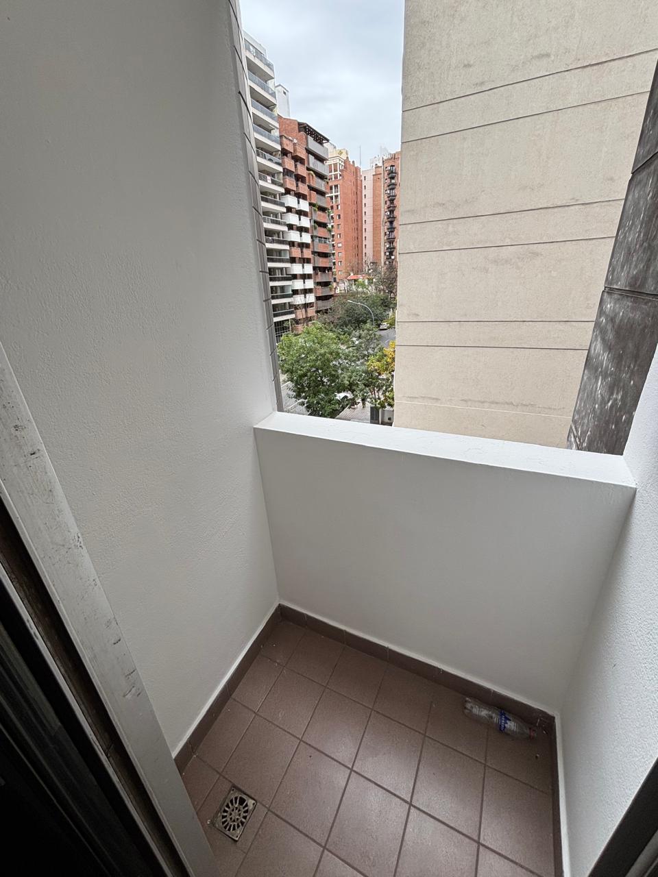 Departamento en Barrio Nueva Córdoba, sobre Obispo Salguero 618.