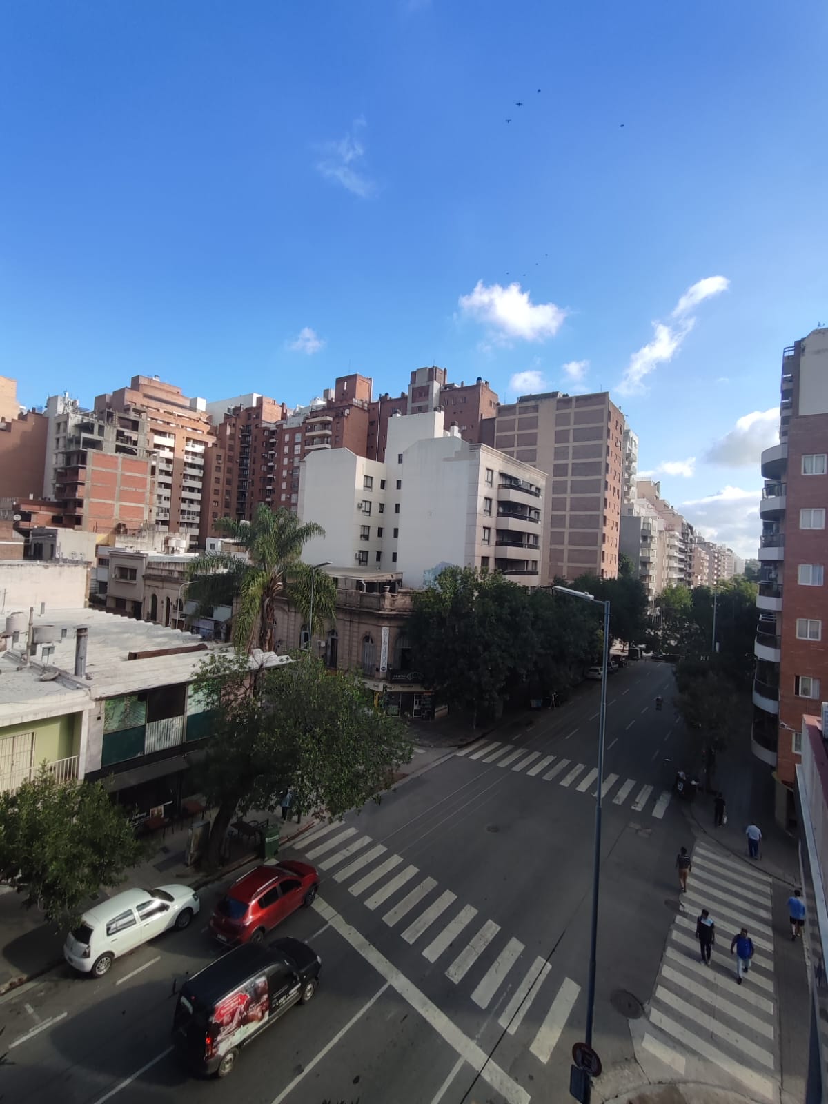 ALQUILER DPTO 1 DORM  ESCRITORIO - SOBRE VELEZ SARFIELD