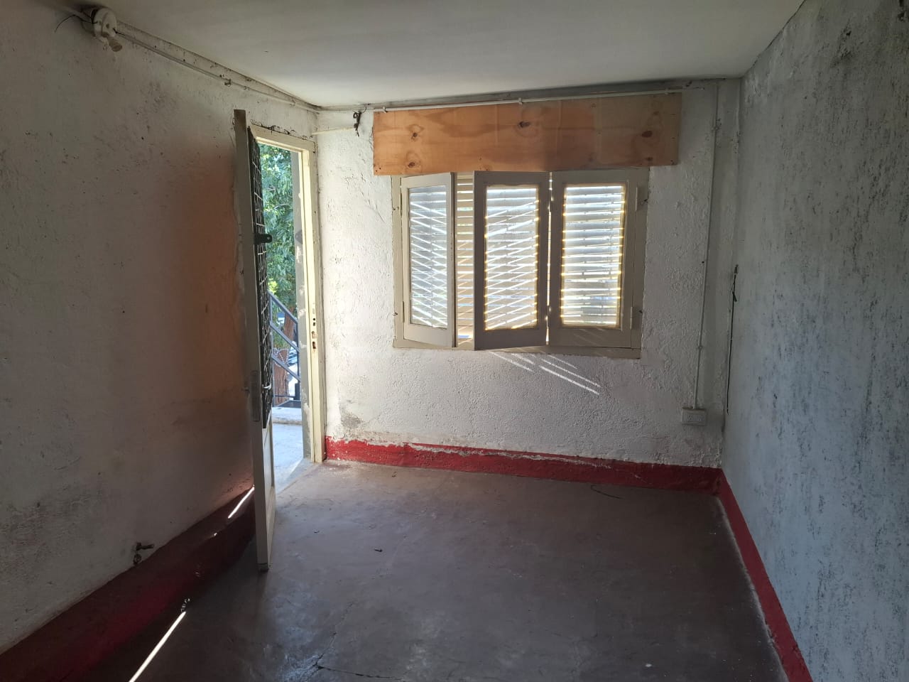 MONOAMBIENTE EN ALQUILER EN BARRIO TALLERES SUD