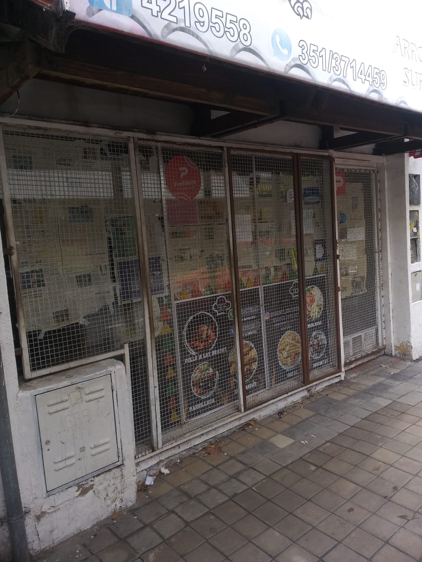 ALQUILER LOCAL COMERCIAL BARRIO CENTRO SOBRE AV COLON