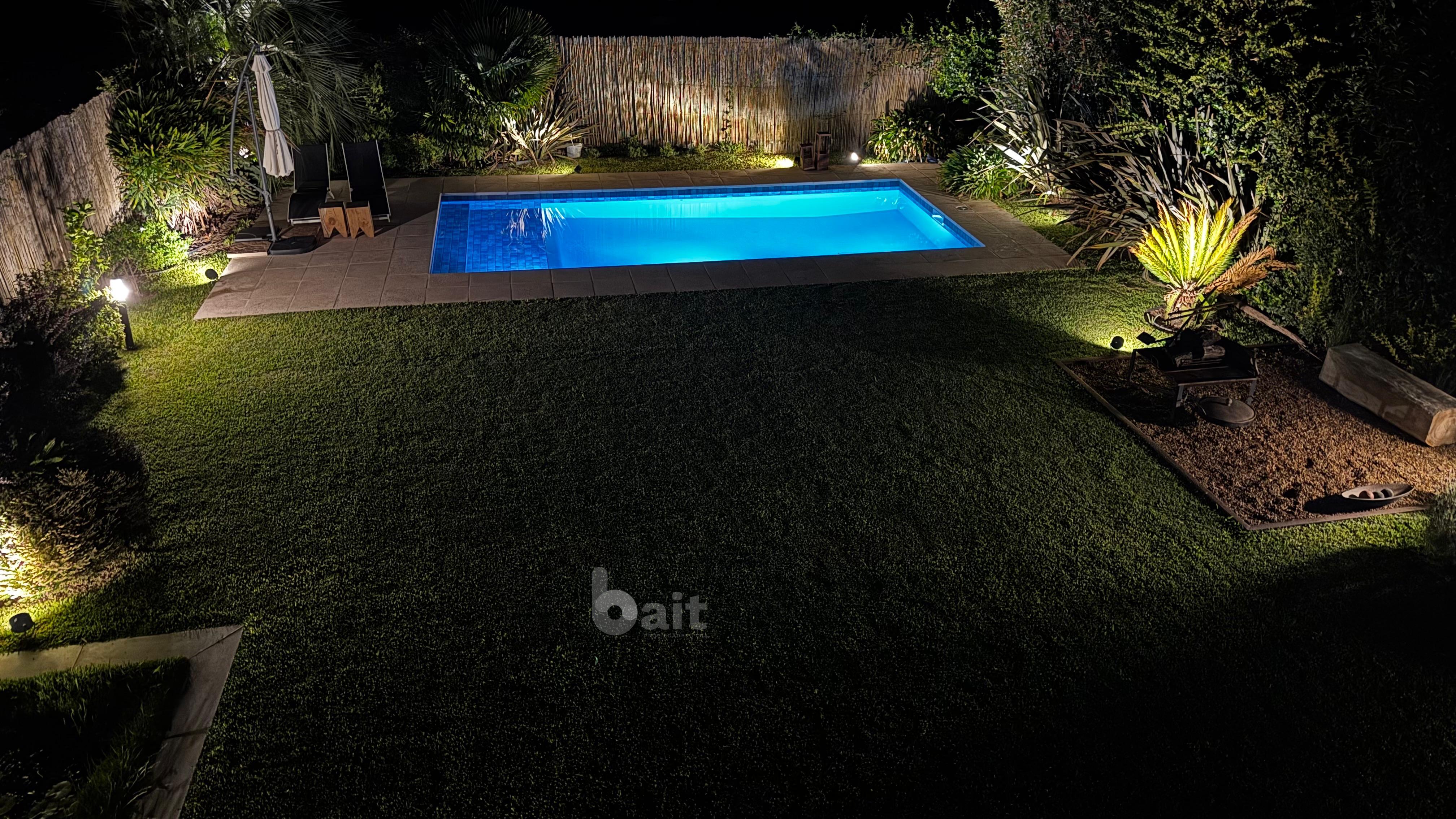 VENDO CASA 3 DORMITORIOS ESCRITORIO SANTINA NORTE VALLE ESCONDIDO