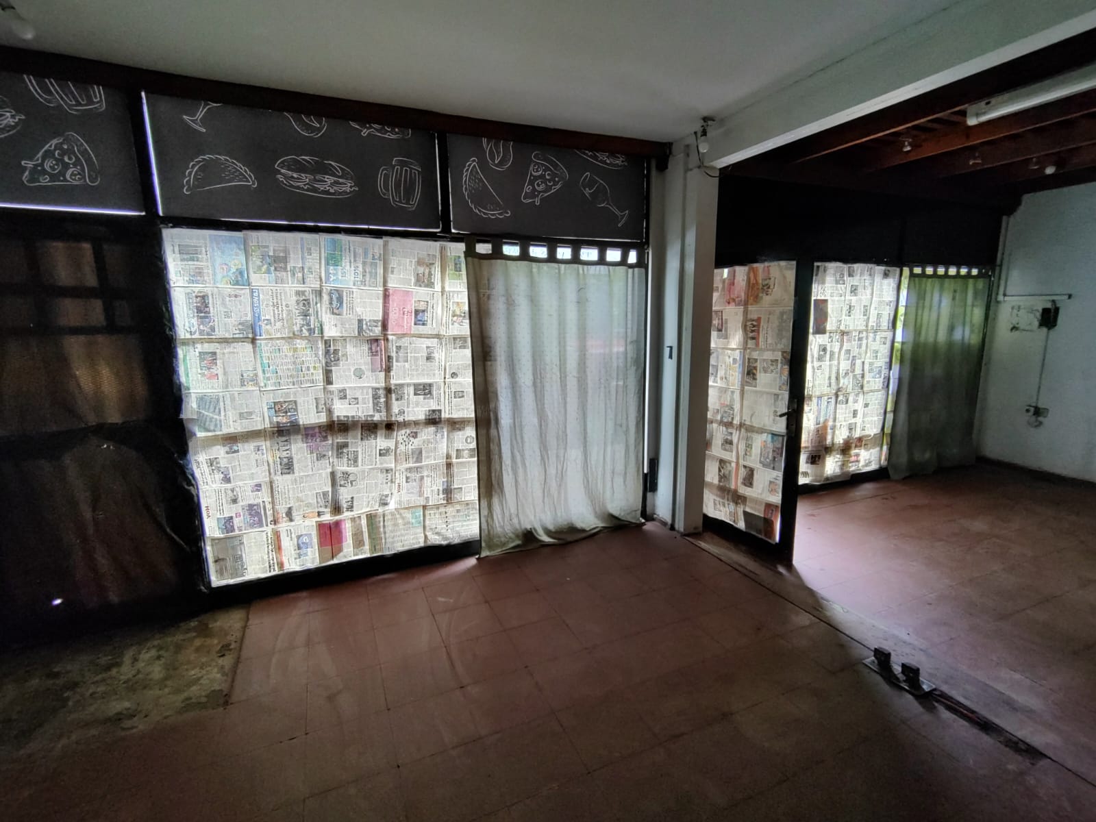 ALQUILER LOCAL COMERCIAL  BARRIO CENTRO