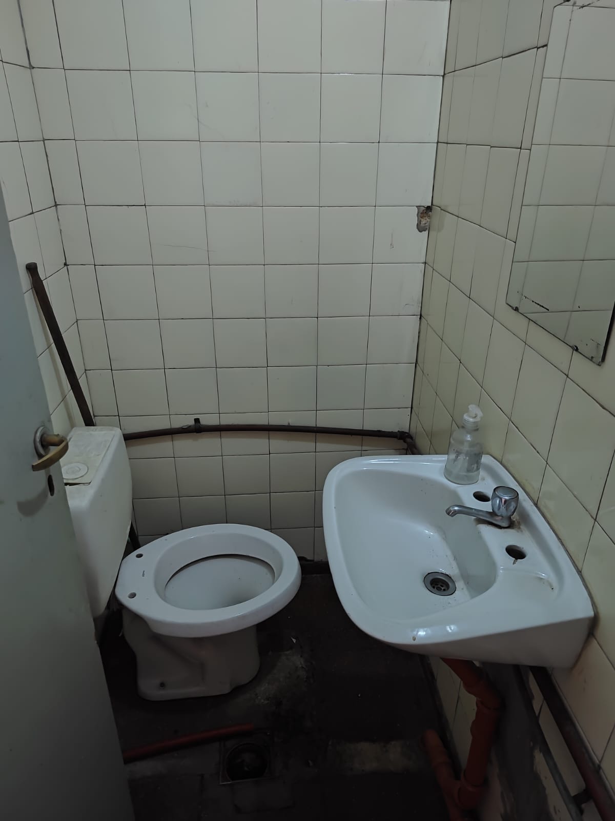 ALQUILER LOCAL COMERCIAL  BARRIO CENTRO