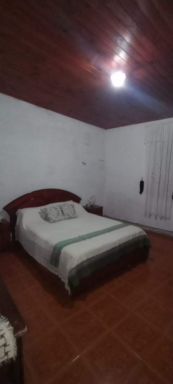 VENDO CASA CERCANA AL COEGIO SAN IGNACIO
