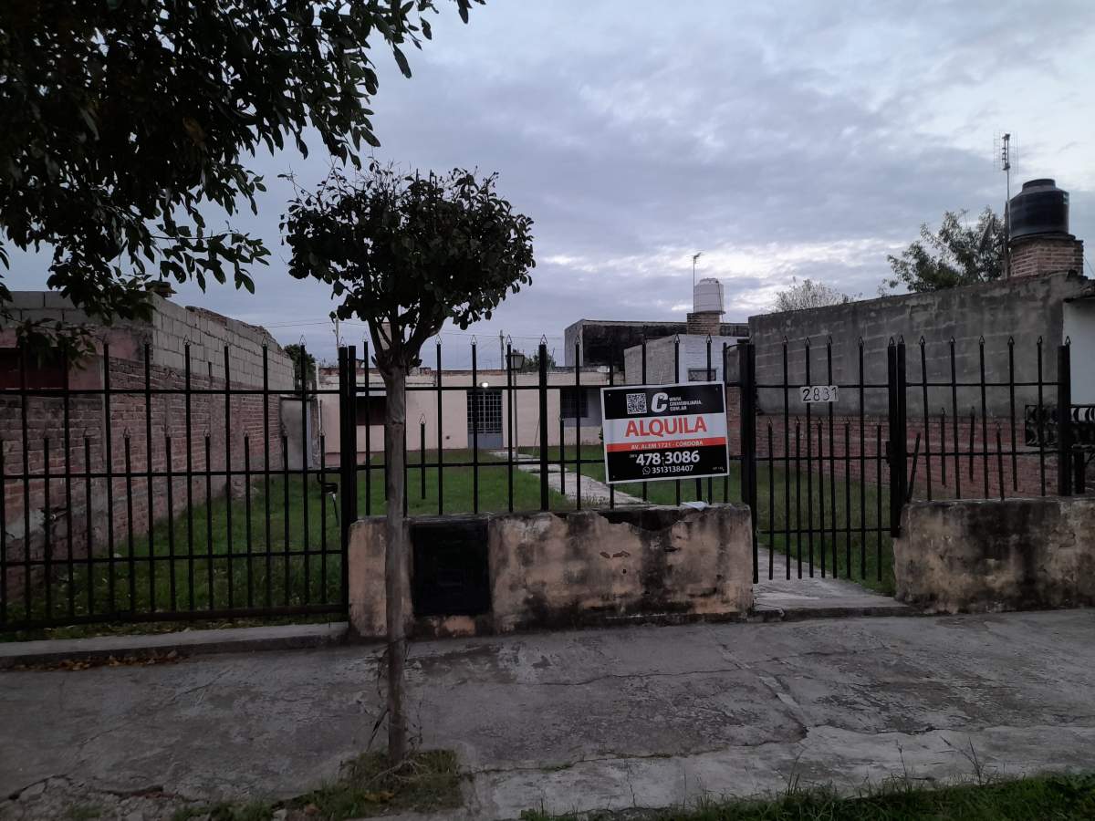 RESIDENCIAL ARAGON - JULIAN LAGUNA 2831 - CASA DE 2 DORMITORIOS EN ALQUOMER