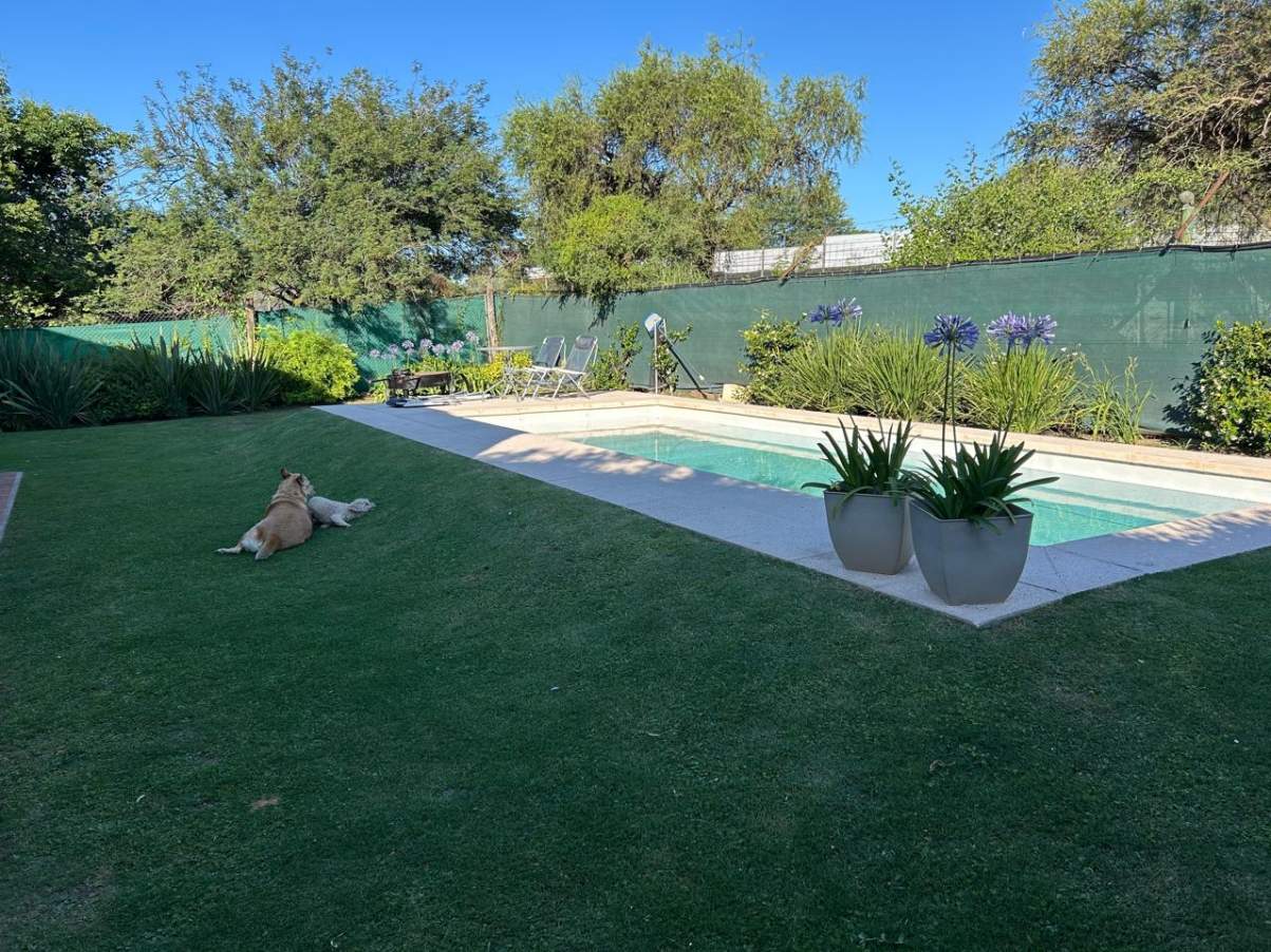 Casa Valle Escondido