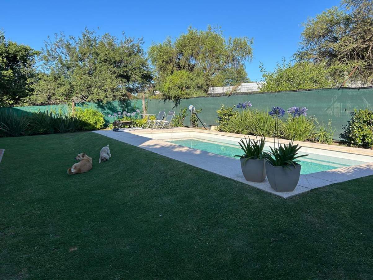 Casa Valle Escondido