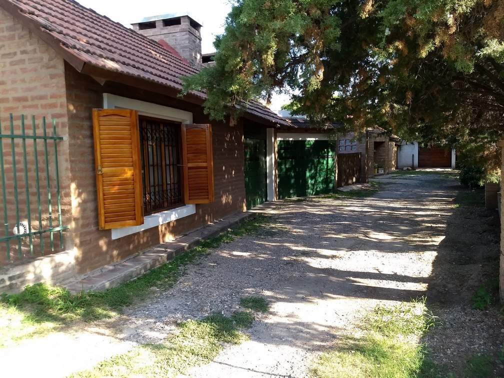 CASA 4 DORM - BO. EL REFUGIO - ARGUELLO