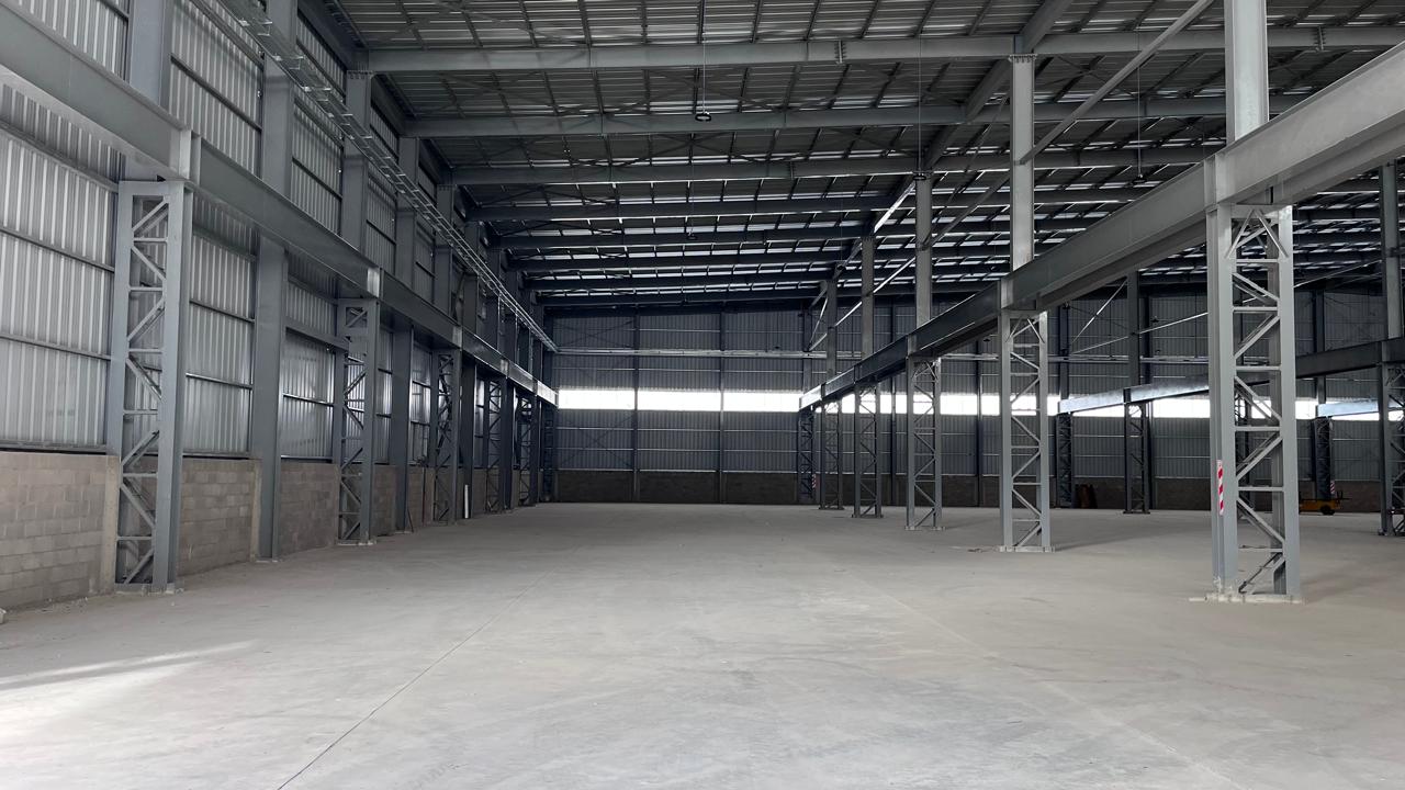 INTERFÁBRICAS NAVE 7.000 m2  OFICINAS seguridad 24hs ESTRENAR IMPECABLE