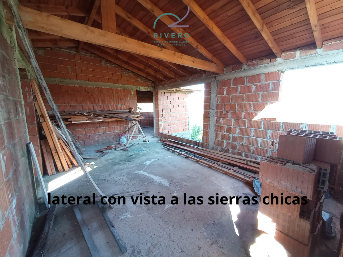 Se vende casa en construcción en Villa General Belgrano