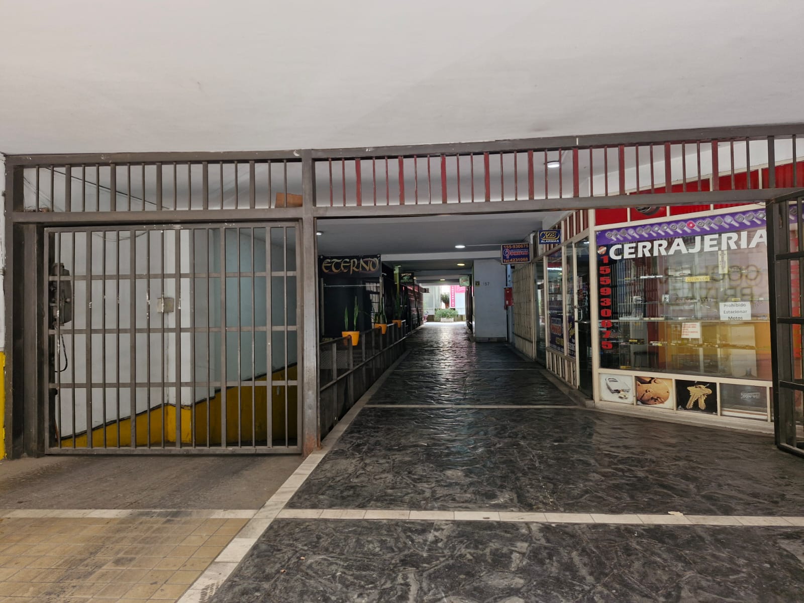 VENTA COCHERA