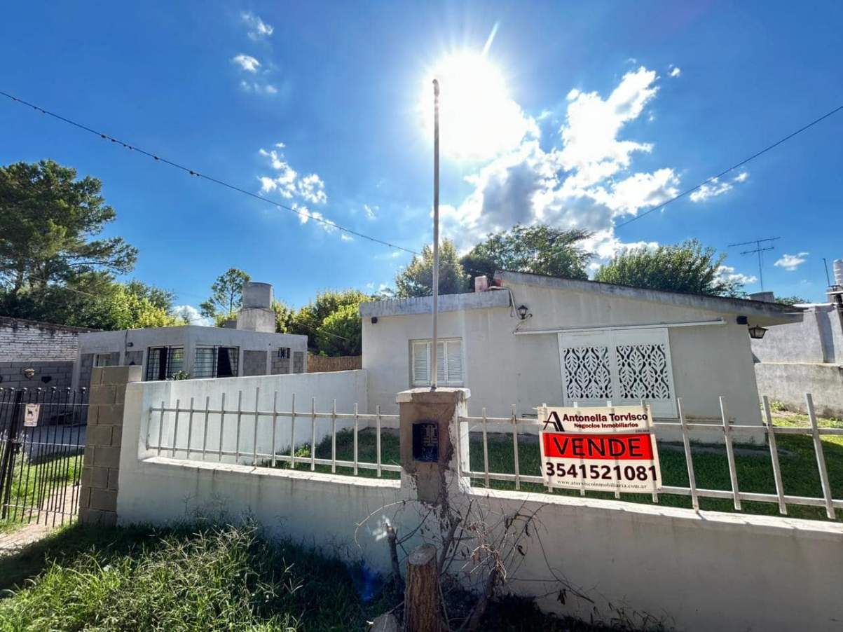 ¡Dos Casas en Venta en Bialet Massé - Zona Centrica !