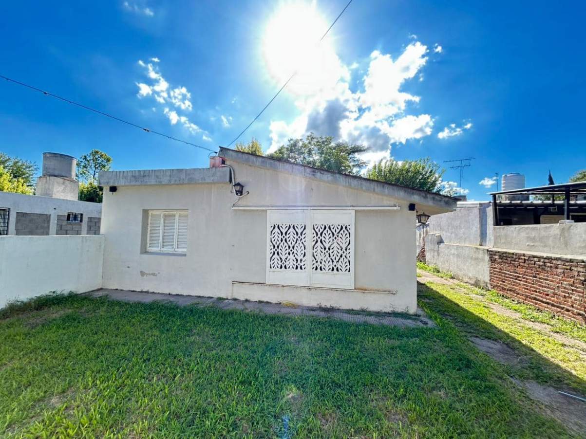 ¡Dos Casas en Venta en Bialet Massé - Zona Centrica !