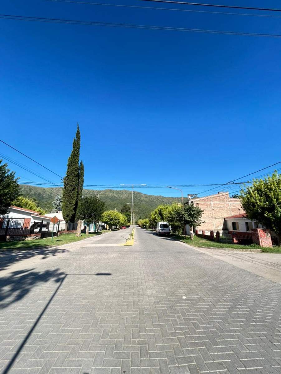 ¡Dos Casas en Venta en Bialet Massé - Zona Centrica !