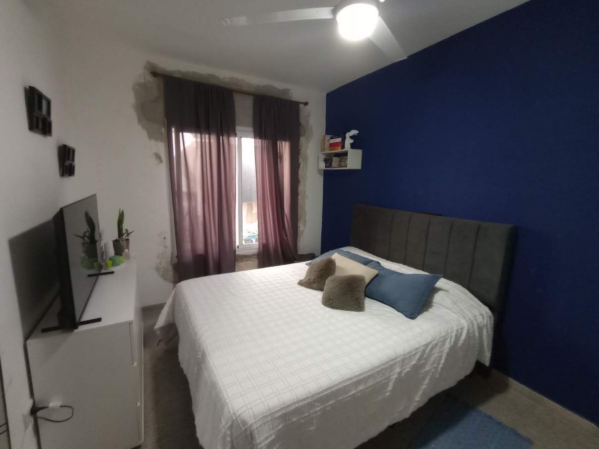 SE VENDE CASA DE 4 DORMITORIOS, QUINCHO, PILETA. BARRIO FENIX, RIO CUARTO