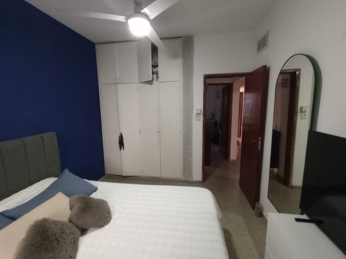 SE VENDE CASA DE 4 DORMITORIOS, QUINCHO, PILETA. BARRIO FENIX, RIO CUARTO