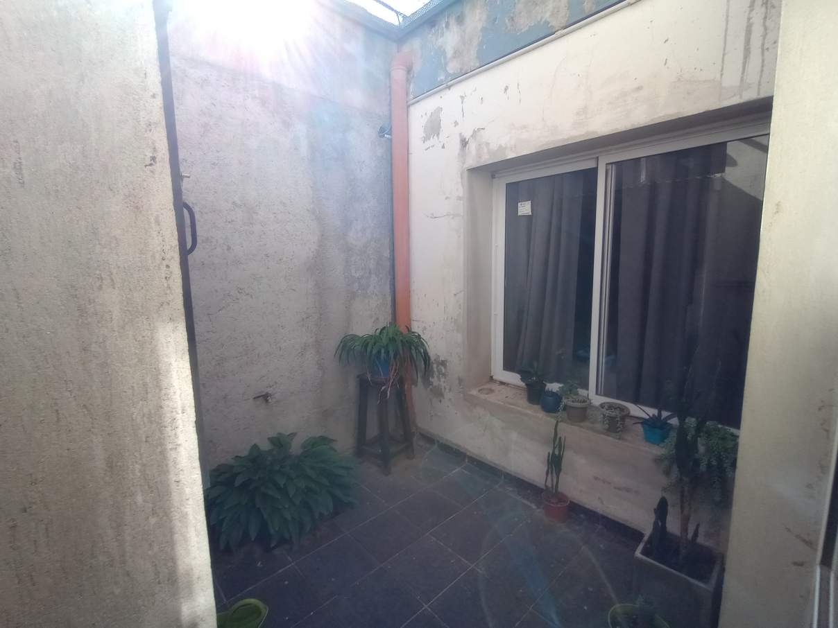 SE VENDE CASA DE 4 DORMITORIOS, QUINCHO, PILETA. BARRIO FENIX, RIO CUARTO