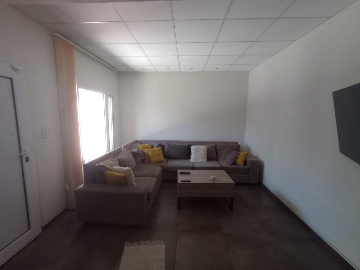 SE VENDE CASA DE 4 DORMITORIOS, QUINCHO, PILETA. BARRIO FENIX, RIO CUARTO