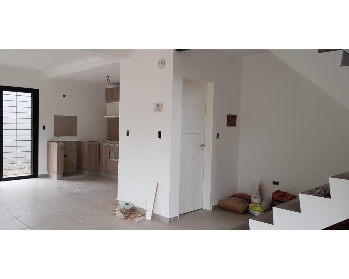 Dúplex 2 Dorm!!! U$S 75.000!!!!!!Excelente calidad y diseño!! A Mts. Donato Álvarez!!!