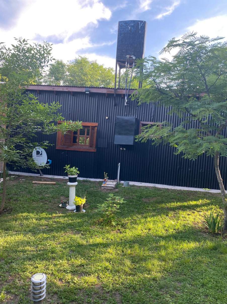 CABAÑA  DE 3 AMB CON PILETA  EN SANTA MÓNICA-CALAMUCHITA