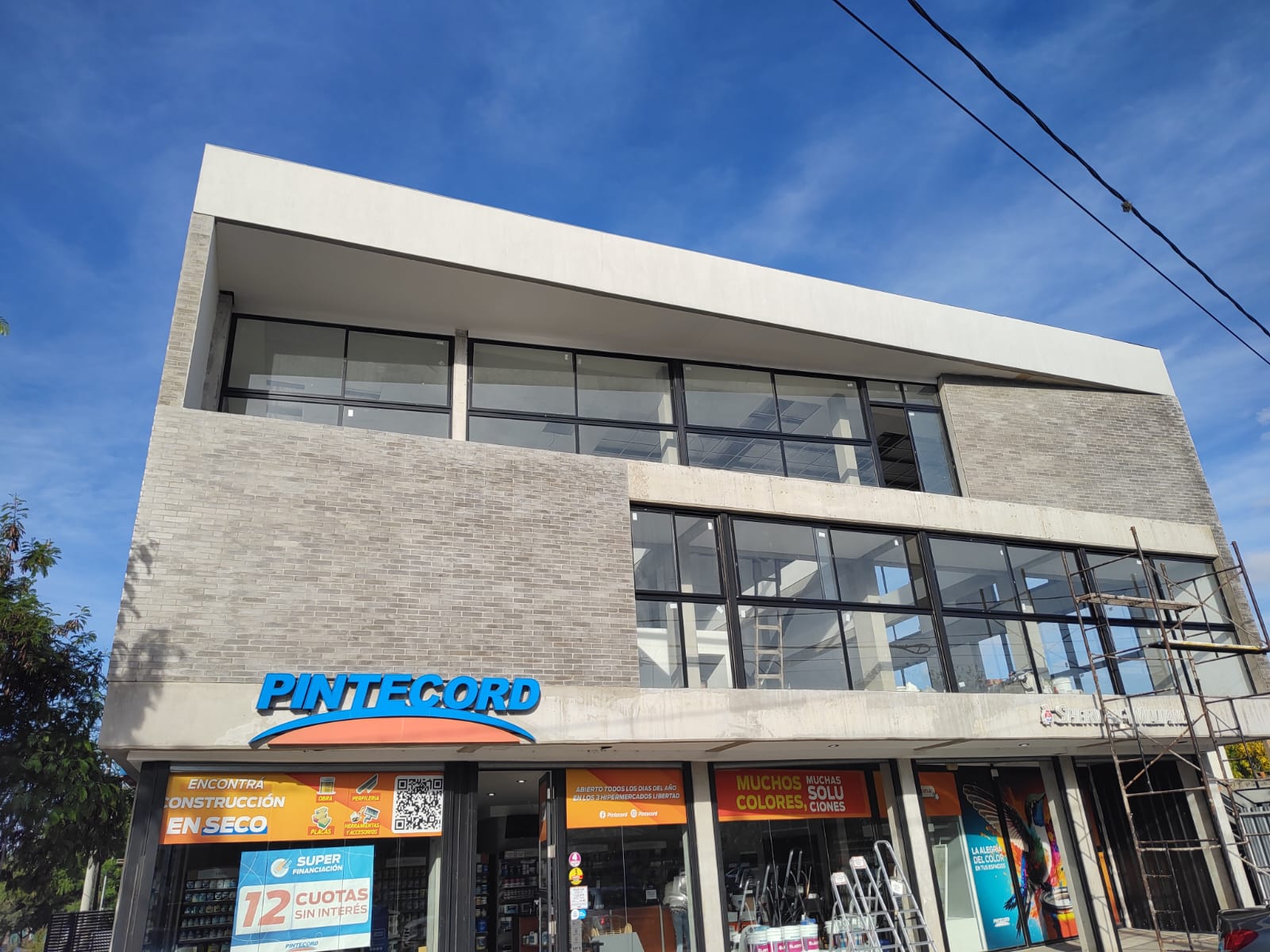 ALQUILER LOCAL COMERCIAL VALLE ESCONDIDO