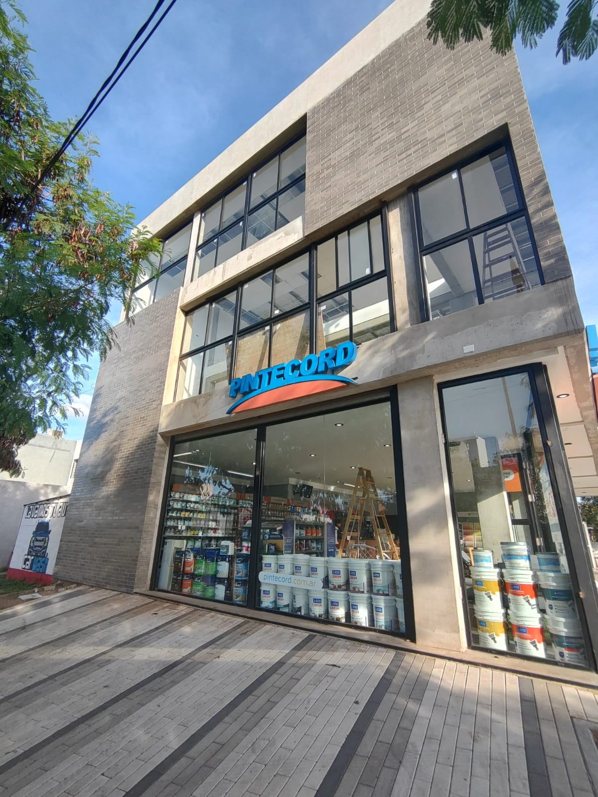 ALQUILER LOCAL COMERCIAL VALLE ESCONDIDO