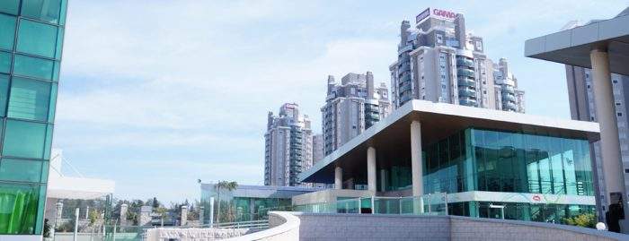 Se ALQUILA Local Comercial apto Oficinas Corporativas