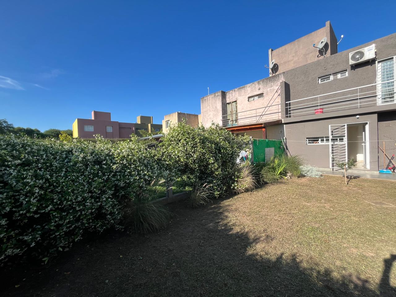 Alquilo Duplex 3 Dorm 2 B La Catalina Cordoba