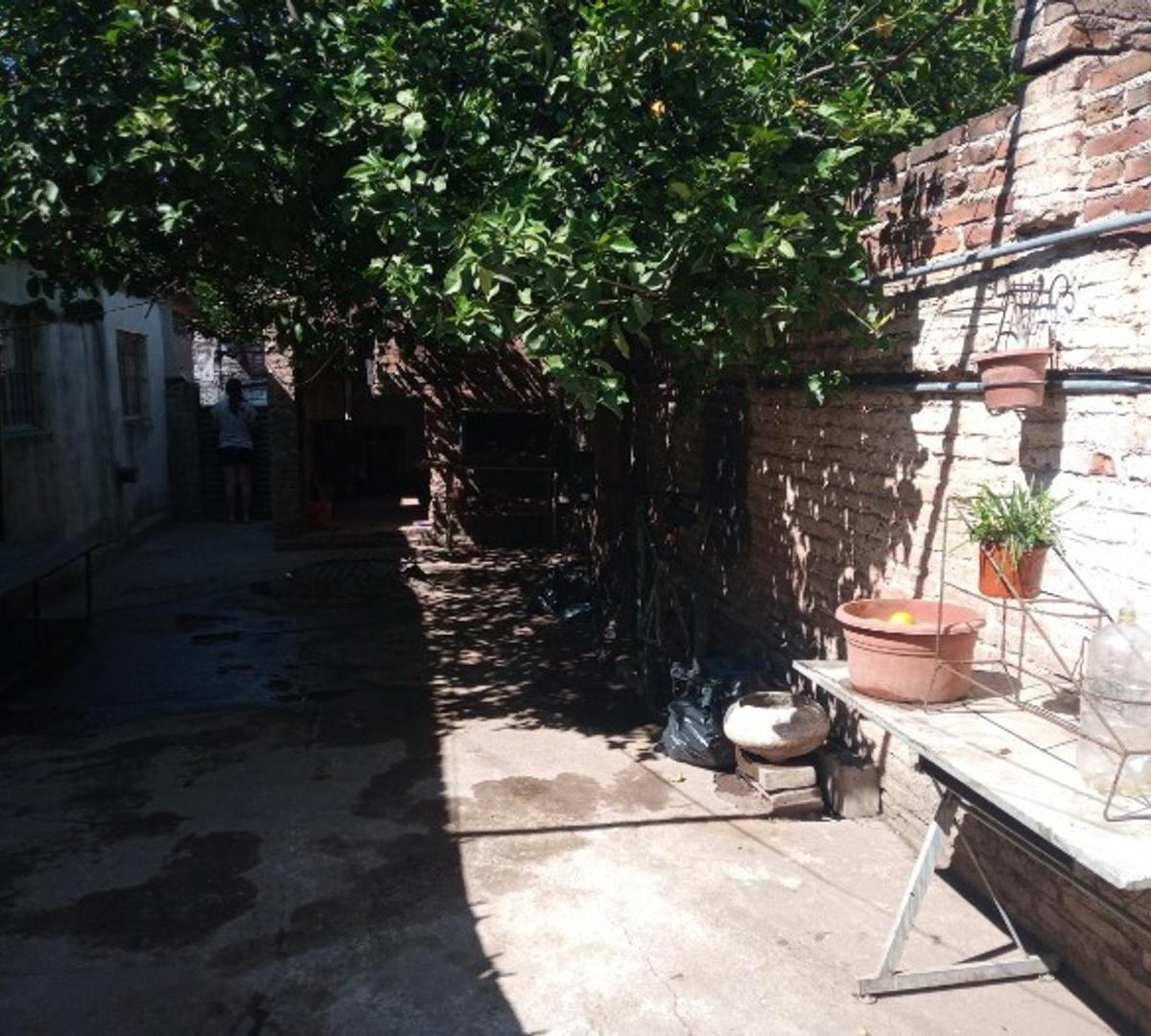 Venta Casa en Barrio Las Flores 3 Dormitorios