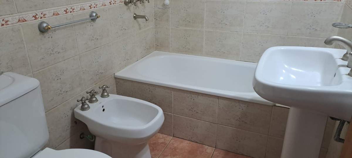 DEPARTAMENTO DE UN DORMITORIO EN NUEVA CÓRDOBA - BV ILLIA 329 - CON BALCÓN HACIA EL FRENTE