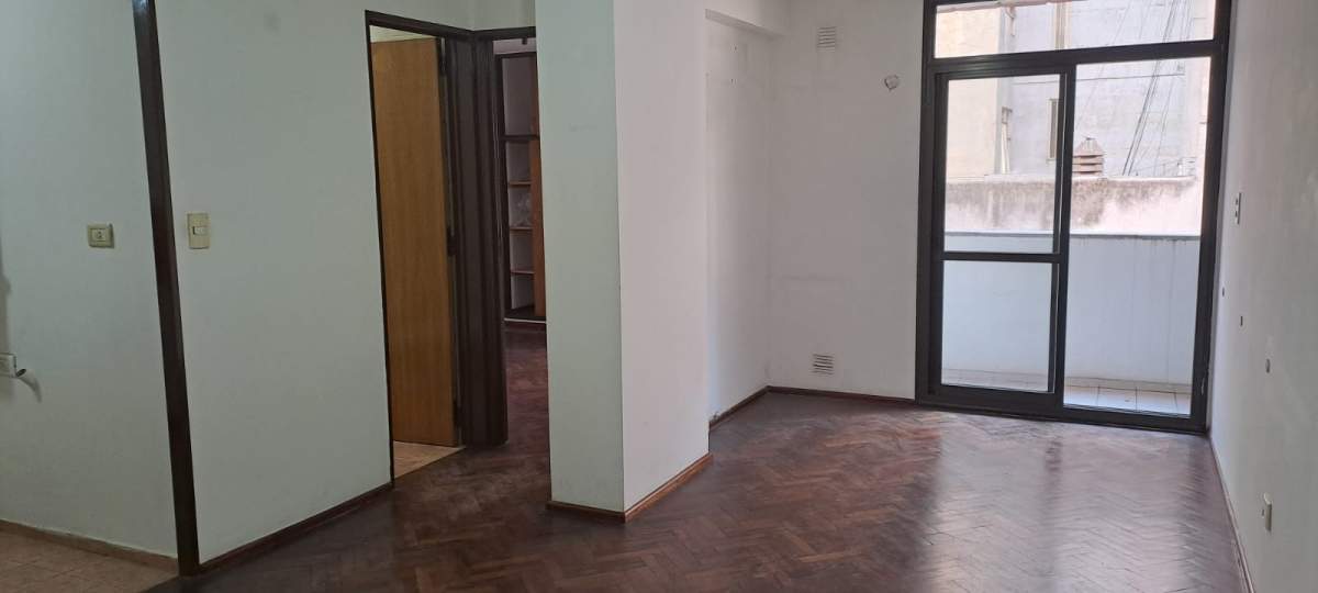 DEPARTAMENTO DE UN DORMITORIO EN NUEVA CÓRDOBA - BV ILLIA 329 - CON BALCÓN HACIA EL FRENTE
