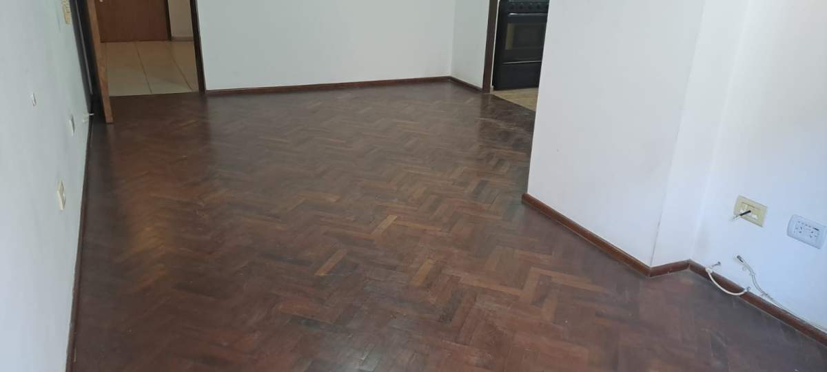 DEPARTAMENTO DE UN DORMITORIO EN NUEVA CÓRDOBA - BV ILLIA 329 - CON BALCÓN HACIA EL FRENTE