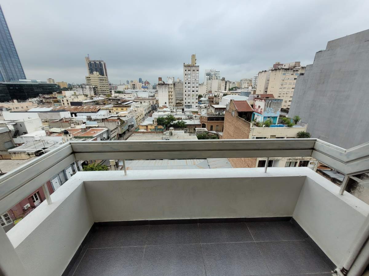Departamento En Venta 1 Dormitorio Urquiza 383. Con Balcón