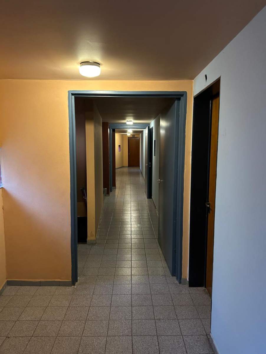 DEPARTAMENTO EN VENTA ENINDEPENDENCIA 273 A UNA CUADRA DE Bv. Illia y de Velez Sarsfield (PATIO OLMOS)