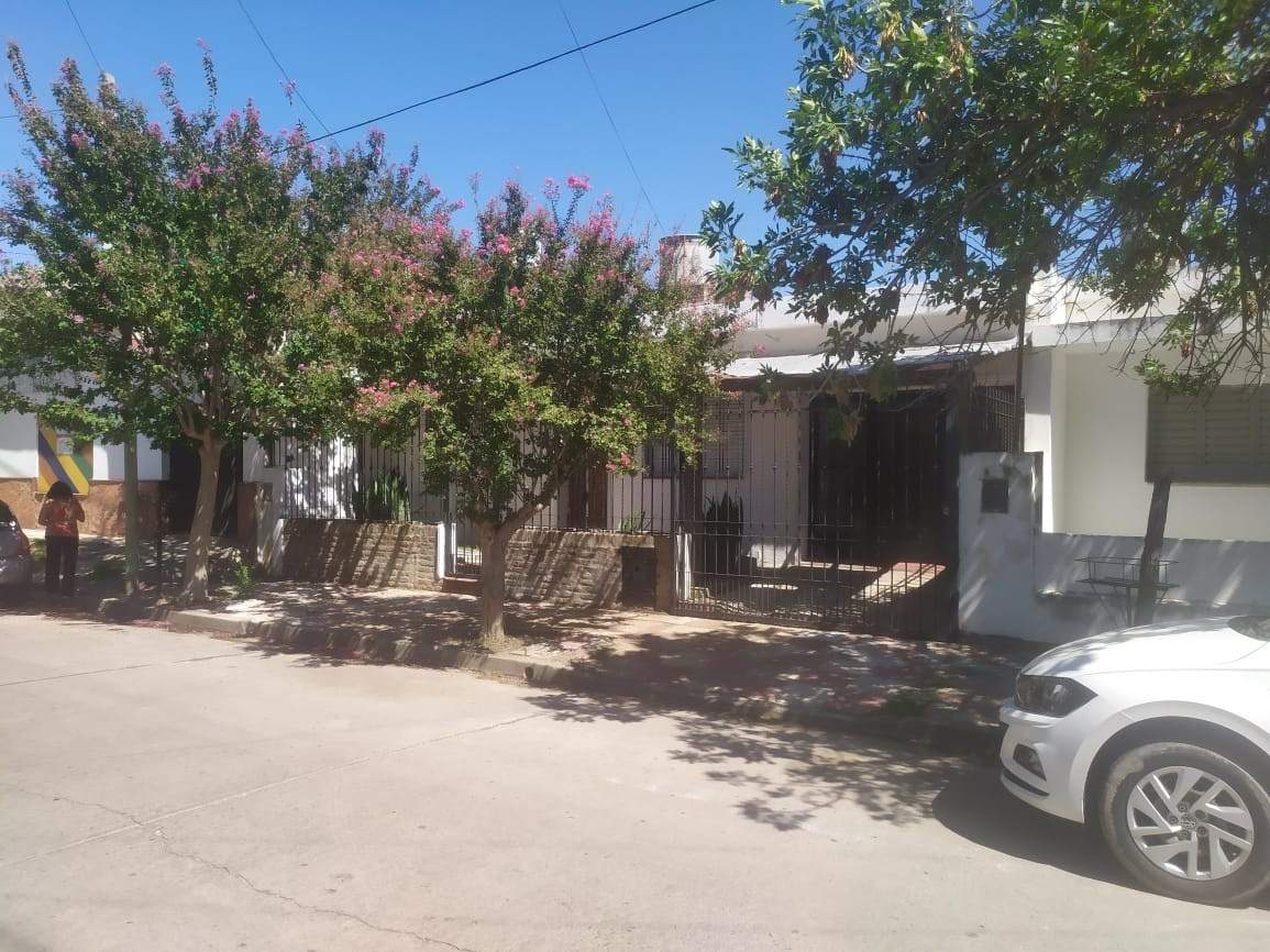 CASA 3 DORMITORIOS, B EMPALME, CÓRDOBA.